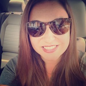 Meet your Posher, Sonia